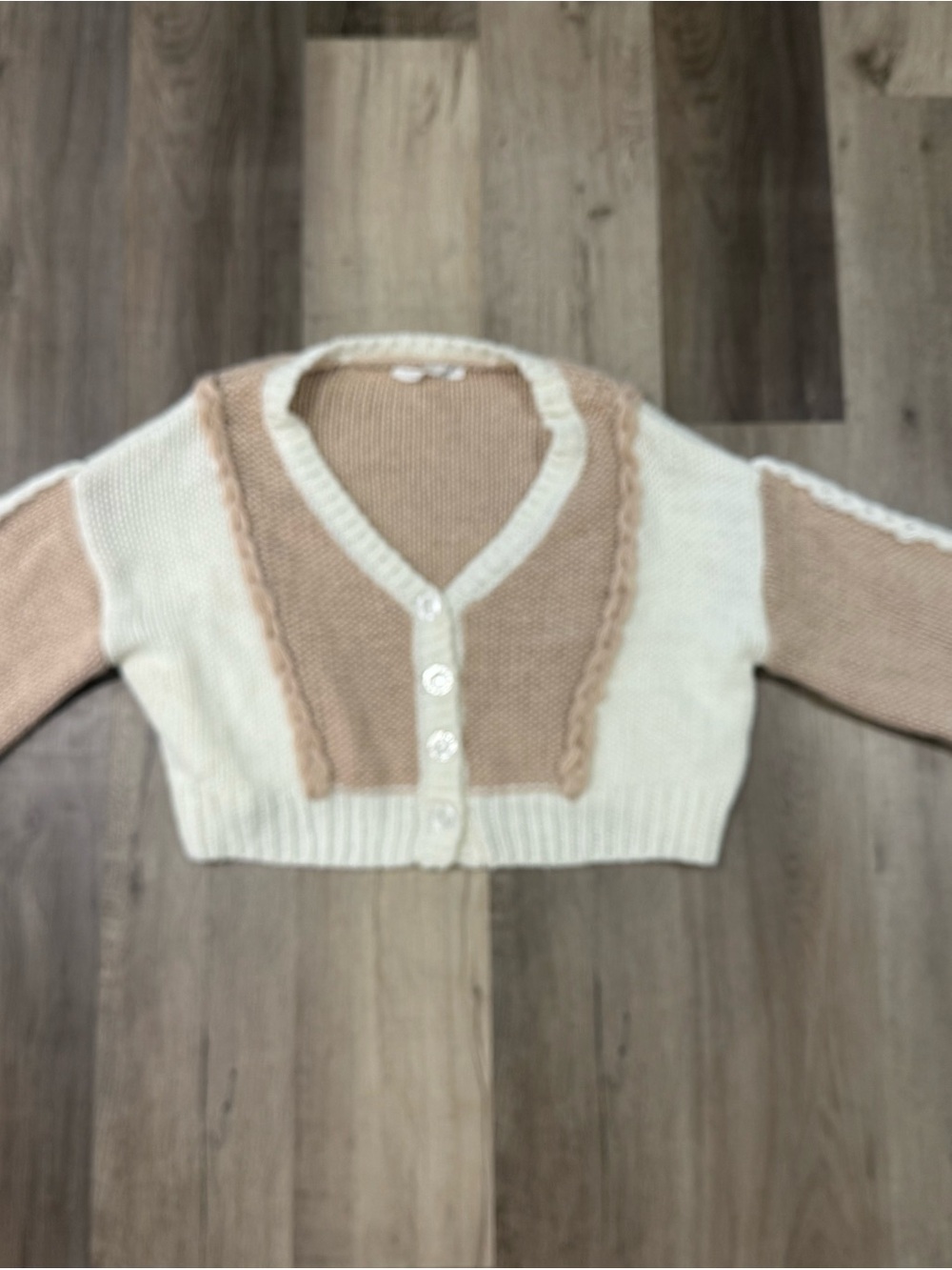 Altar'd State Blush and Cream V‑Neck Chunky Cardigan - Picture 7 of 7